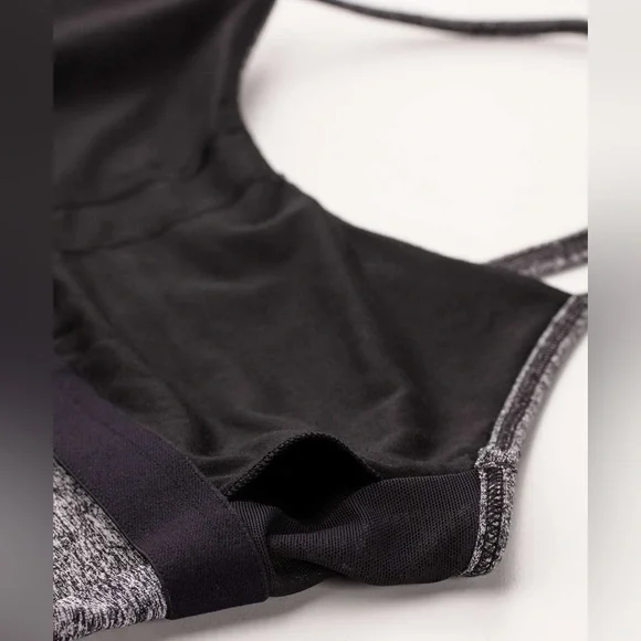 Lululemon Power Pose Tank - Picture 14 of 14